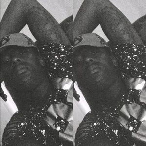 Meet your Posher, Raymond